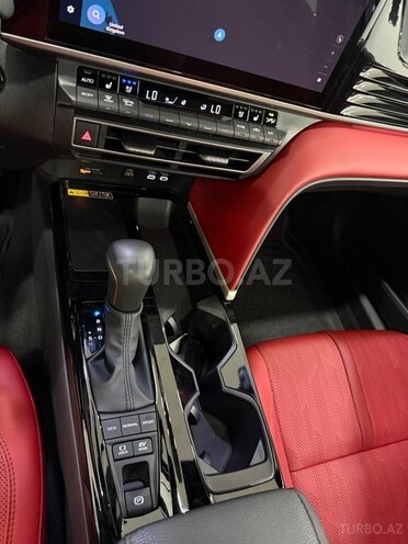 Toyota Camry-26
