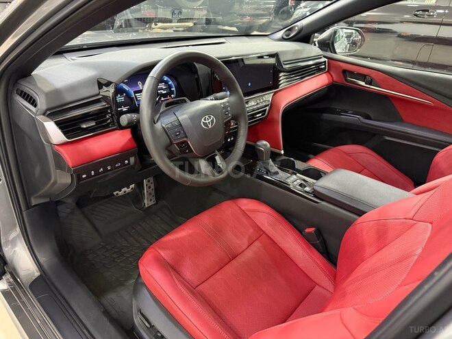 Toyota Camry-25
