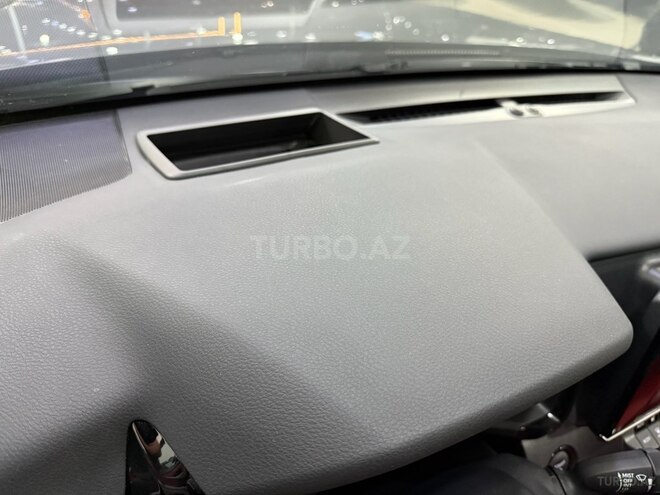 Toyota Camry-23