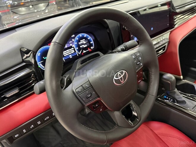 Toyota Camry-27