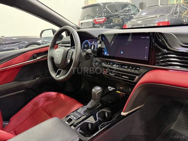 Toyota Camry-38