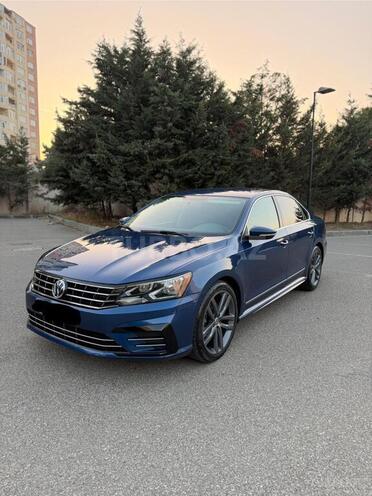 Volkswagen Passat 2017, 133,000 km - 1.8 l - Bakı
