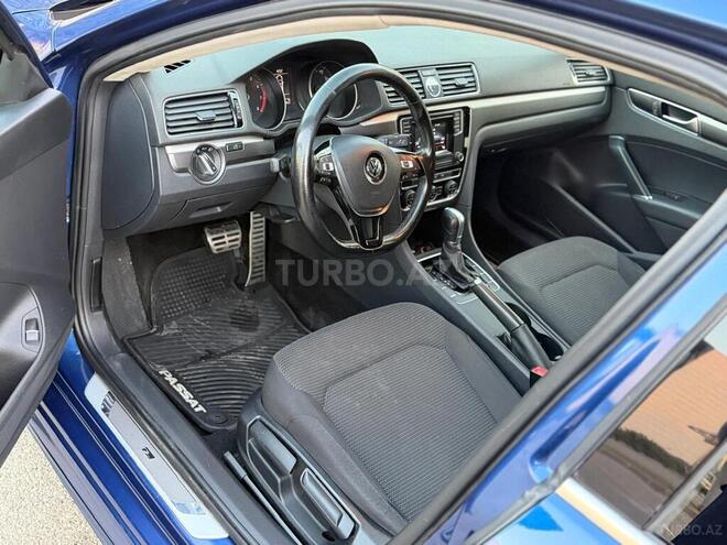 Volkswagen Passat 2017, 133,000 km - 1.8 l - Bakı
