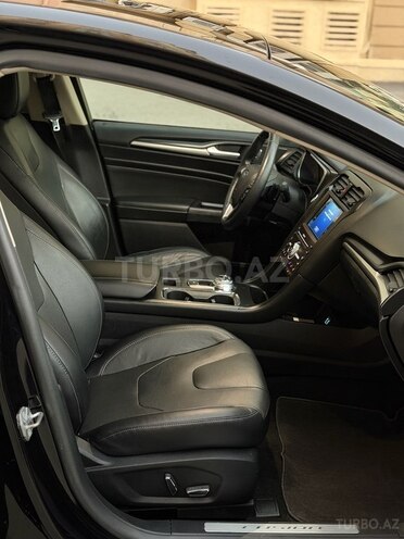 Ford Fusion (North America) 2020, 110,000 km - 2.0 l - Bakı