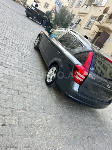 Kia  2007, 235,000 km - 1.6 l - Bakı