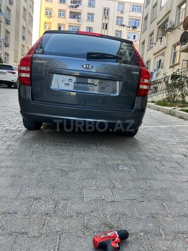 Kia  2007, 235,000 km - 1.6 l - Bakı