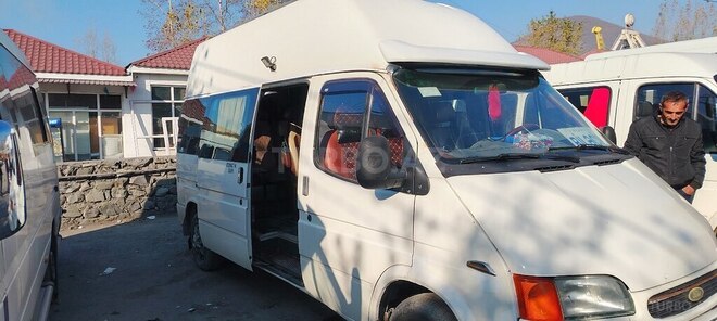 Ford Transit 1999, 325,000 km - 2.5 l - Şəki