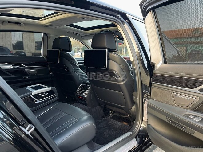 BMW 730-18
