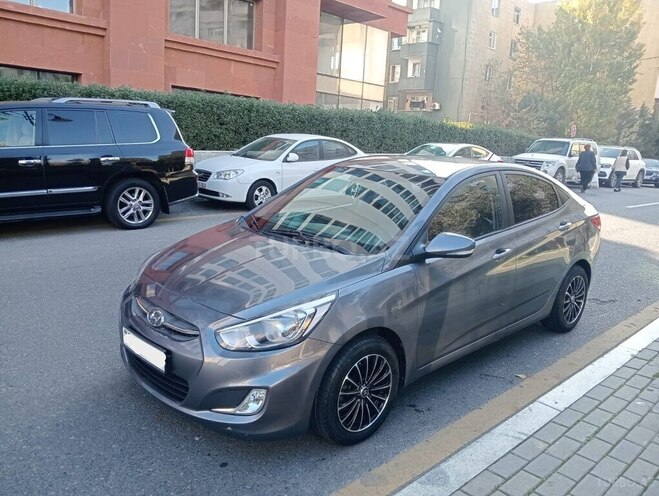 Hyundai Accent 2016, 72,000 km - 1.4 l - Bakı