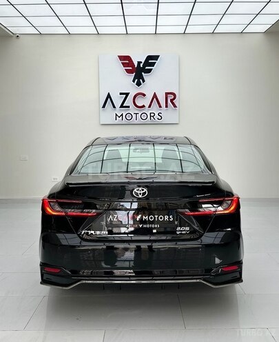 Toyota Camry-8