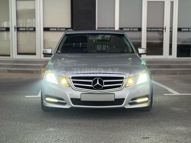 Mercedes E 250 2011, 274,000 km - 1.8 l - Bakı