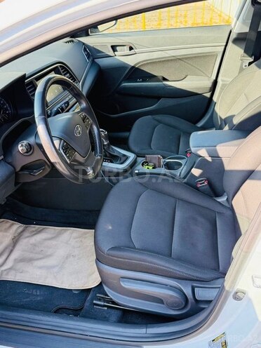 Hyundai Elantra 2017, 124,000 km - 2.0 l - Samux