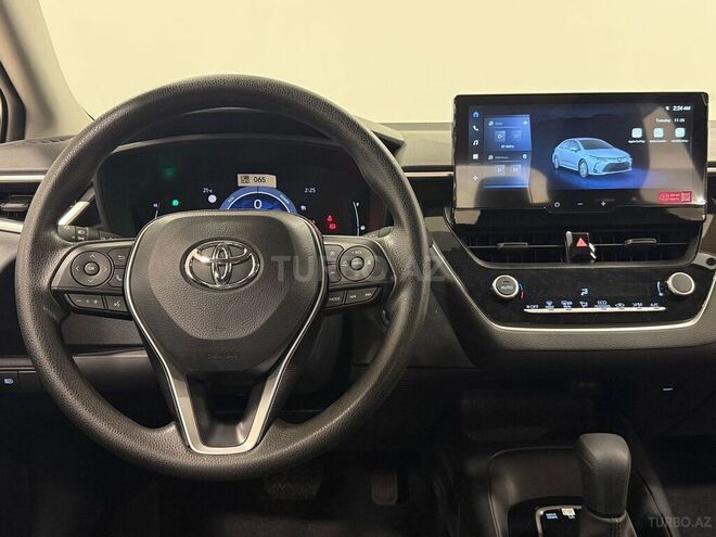 Toyota Corolla-11