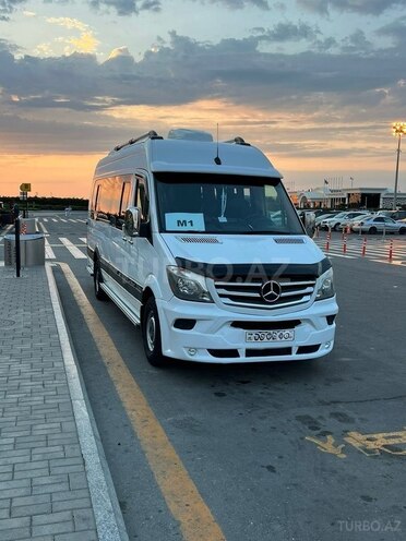 Mercedes Sprinter 318 2017, 335,000 km - 3.0 l - Bakı