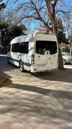 Mercedes Sprinter 318 2017, 335,000 km - 3.0 l - Bakı
