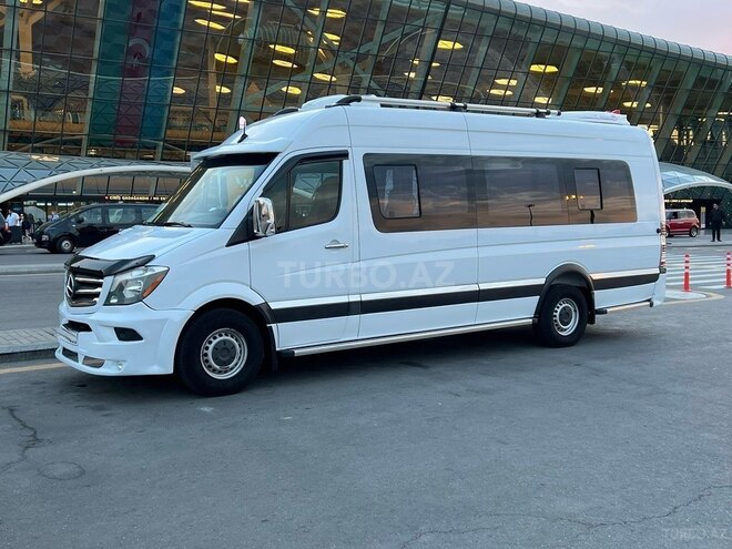 Mercedes Sprinter 318 2017, 335,000 km - 3.0 l - Bakı