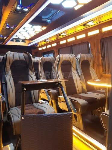 Mercedes Sprinter 318 2017, 335,000 km - 3.0 l - Bakı