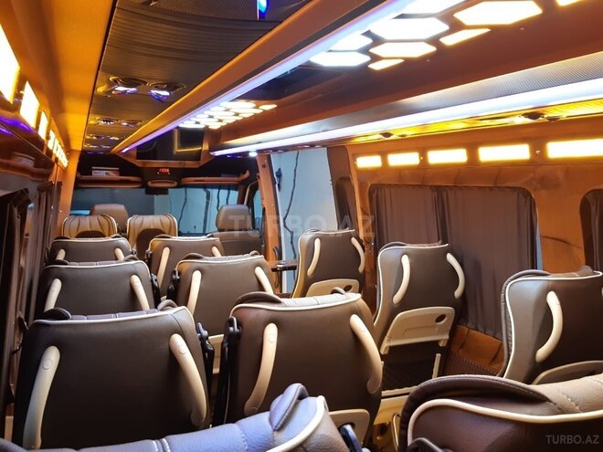 Mercedes Sprinter 318 2017, 335,000 km - 3.0 l - Bakı
