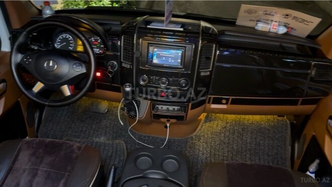 Mercedes Sprinter 318 2017, 335,000 km - 3.0 l - Bakı