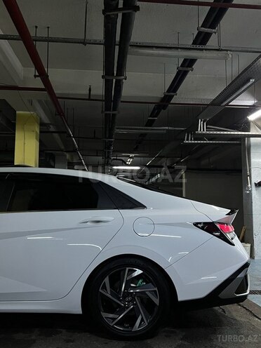 Hyundai Elantra 2024, 33,000 km - 1.5 л - Bakı