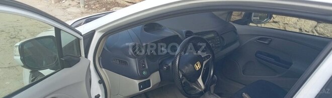 Honda Insight-8