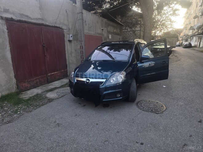 Opel Zafira 2006, 193,000 km - 1.8 л - Xaçmaz