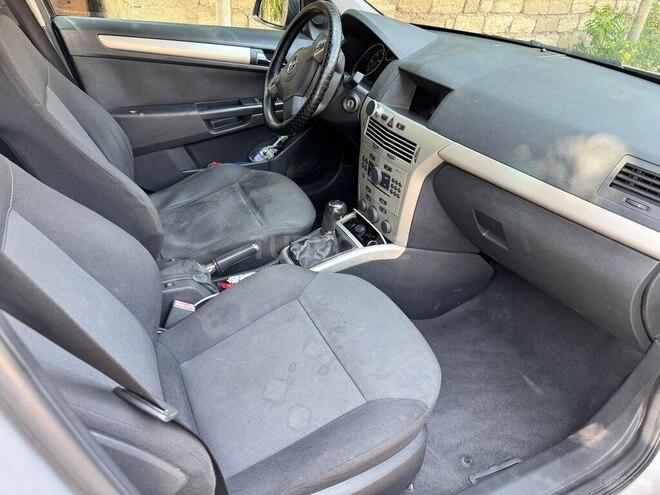 Opel Astra 2007, 378,000 km - 1.3 l - Bakı