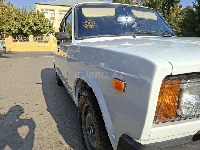 LADA (VAZ) 2107 2005, 250,000 km - 1.6 л - Şirvan