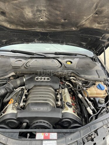 Audi A8 2004, 298,000 km - 3.0 l - Bakı