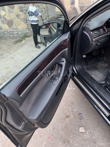 Audi A8 2004, 298,000 km - 3.0 l - Bakı