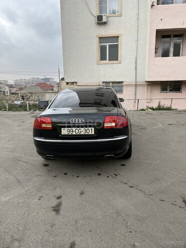 Audi A8 2004, 298,000 km - 3.0 l - Bakı