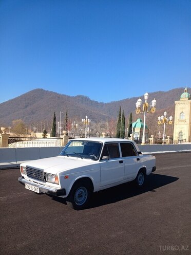 LADA (VAZ) 2107 2011, 44,380 km - 1.6 l - Qəbələ