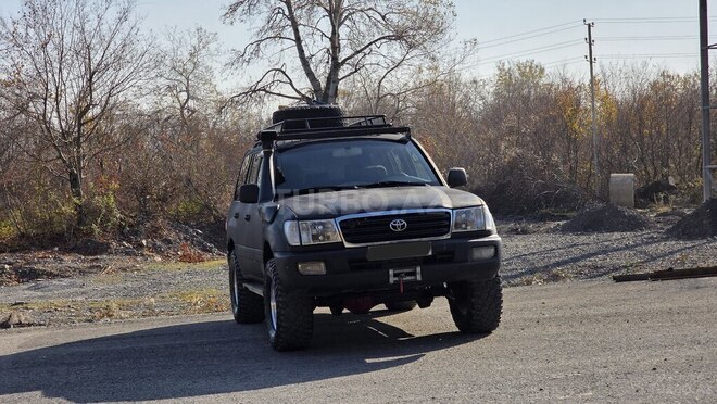 Toyota Land Cruiser-1