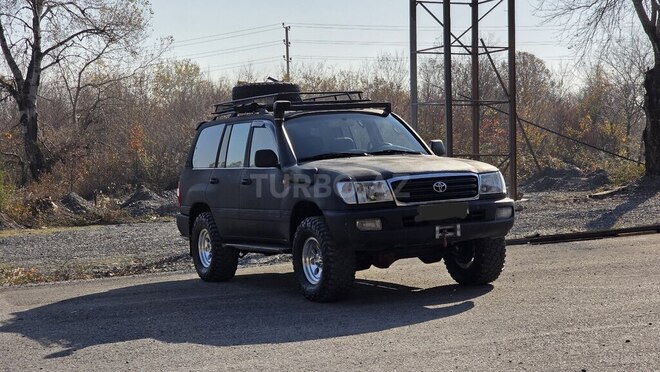 Toyota Land Cruiser-5