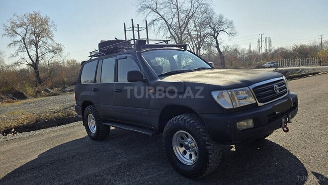 Toyota Land Cruiser-10