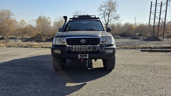 Toyota Land Cruiser-14