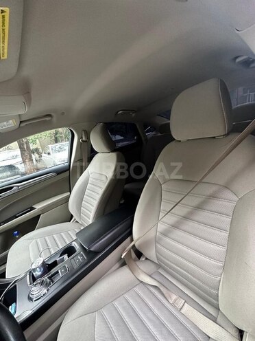 Ford Fusion (North America) 2018, 54,000 km - 2.0 л - Bakı