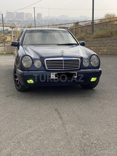 Mercedes E 200 1998, 25,484 km - 2.0 l - Bakı