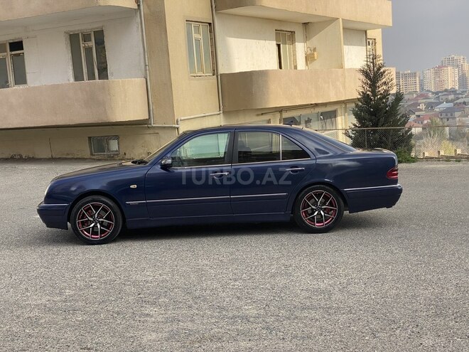Mercedes E 200 1998, 25,484 km - 2.0 l - Bakı