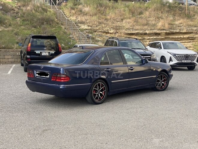 Mercedes E 200 1998, 25,484 km - 2.0 l - Bakı