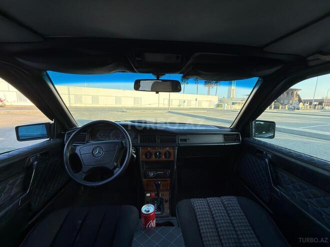 Mercedes 190 1992, 385,525 km - 2.0 л - Bakı