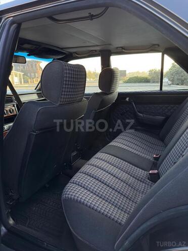 Mercedes 190 1992, 385,525 km - 2.0 л - Bakı