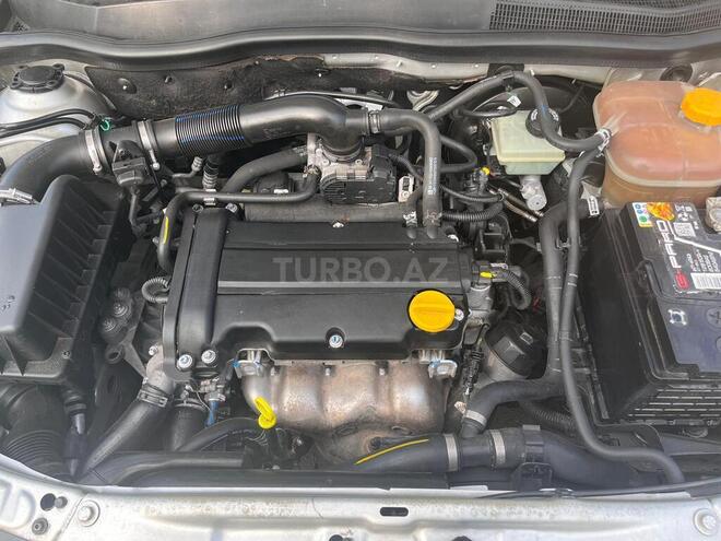 Opel Astra 2006, 260,000 km - 1.4 l - Bakı
