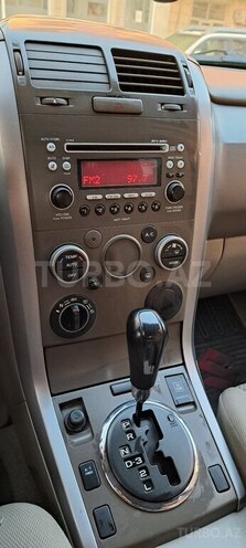 Suzuki Grand Vitara 2008, 326,000 km - 2.4 л - Bakı