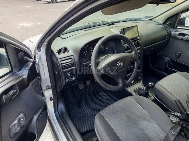 Opel Astra 2005, 228,000 km - 1.4 l - Bakı