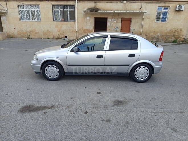 Opel Astra 2005, 228,000 km - 1.4 l - Bakı