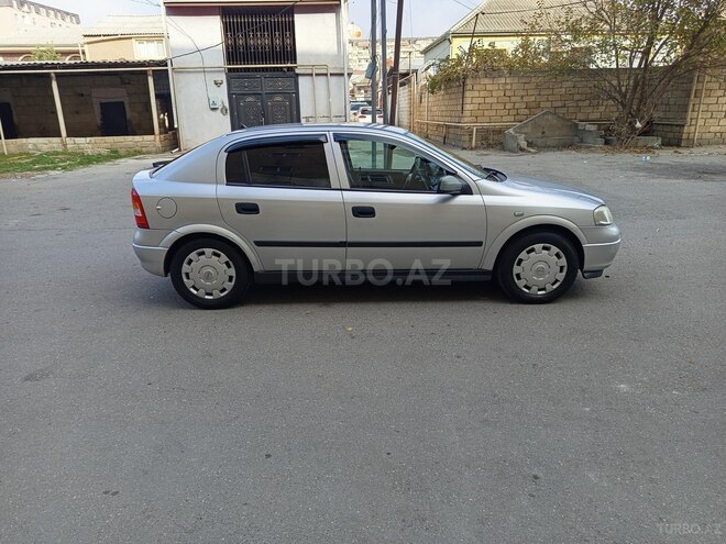 Opel Astra 2005, 228,000 km - 1.4 l - Bakı