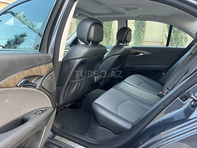 Mercedes E 200 2008, 246,000 km - 1.8 l - Bakı