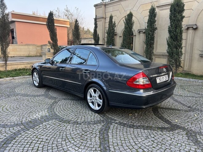 Mercedes E 200 2008, 246,000 km - 1.8 l - Bakı