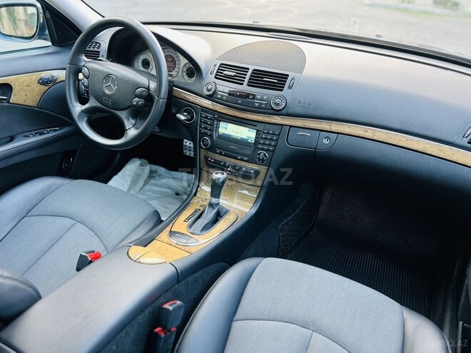 Mercedes E 200 2008, 246,000 km - 1.8 l - Bakı